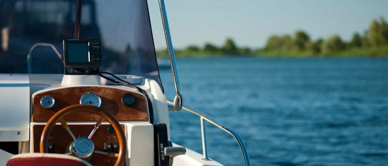 Mazzette per truccare gli esami per il rilascio delle patenti nautiche: 5 arresti a Palermo\n