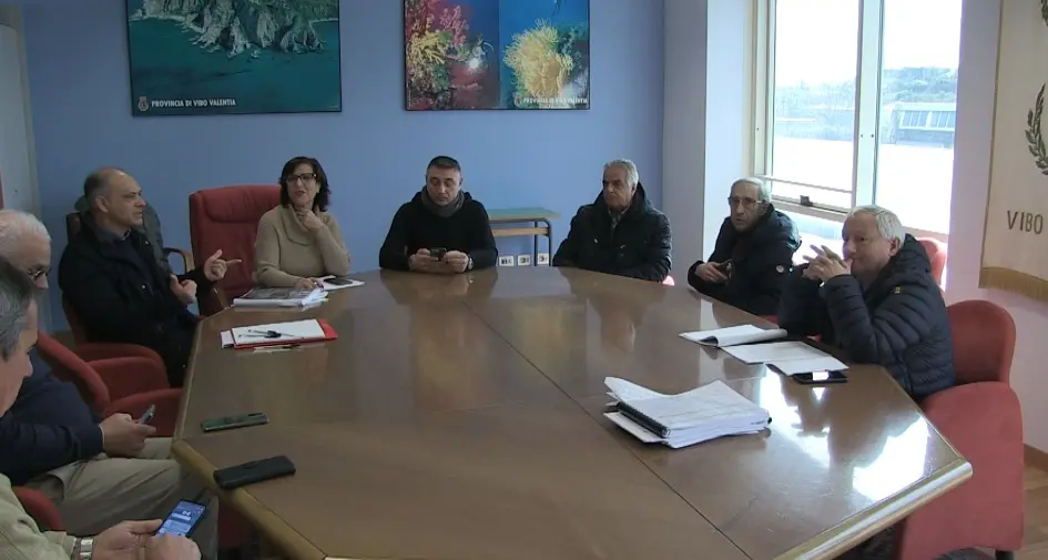 Il maltempo sbriciola le strade del Vibonese, alla Provincia la ricognizione delle emergenze\n