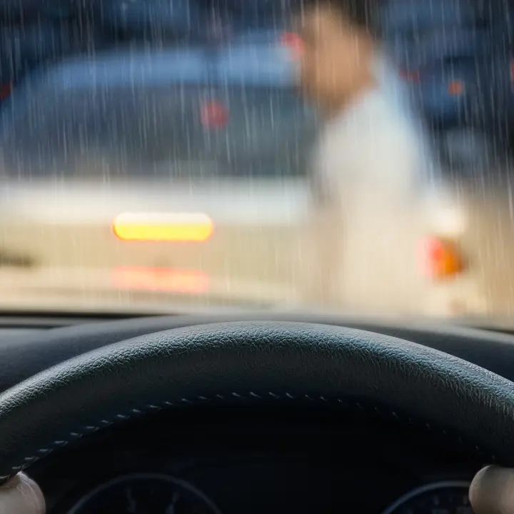 Reggio Calabria, tentano di travolgere con l’auto il sindacalista Uil\n