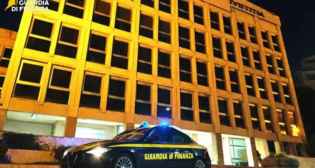 False prescrizioni a Lamezia e truffa da 300mila euro all’Asp di Catanzaro: in 16 rinviati a giudizio\n