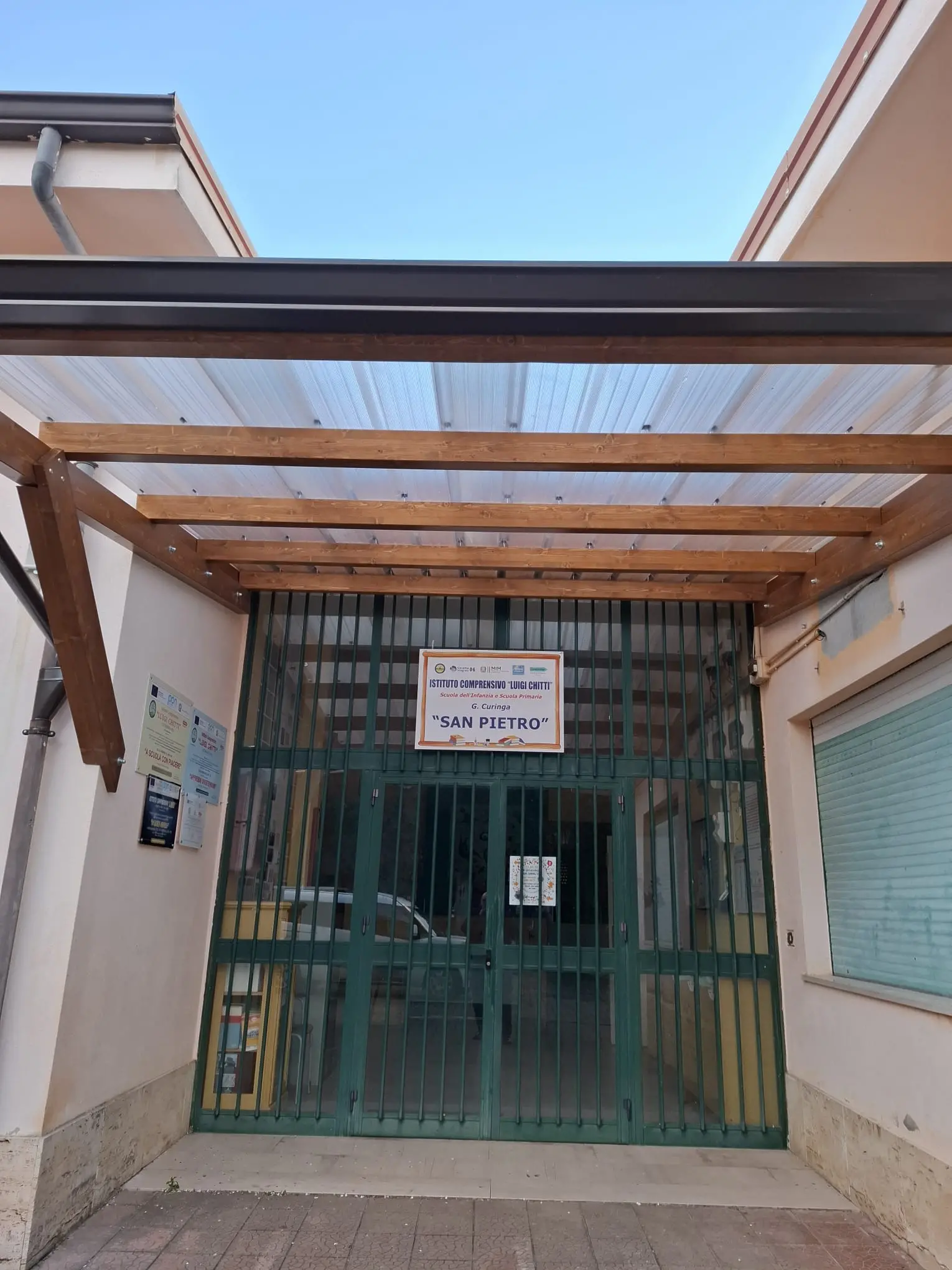 A Cittanova nuova pensilina per il plesso Curinga dell’Istituto Comprensivo Luigi Chitti\n