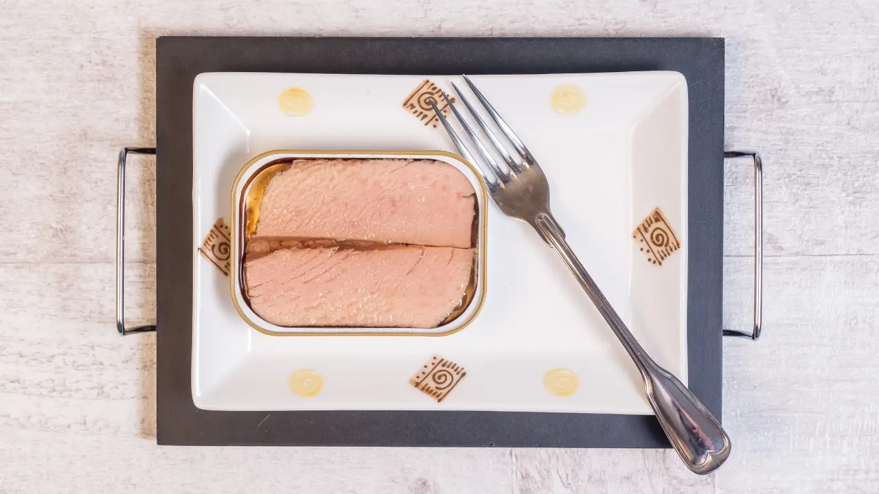 Tonno in scatola, secondo Gambero Rosso i vibonesi Sardanelli e Callipo nella top 10 dei migliori sul mercato\n