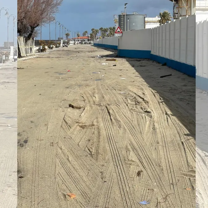 Vibo Marina, via Vespucci invasa dalla sabbia dopo le mareggiate. Nel 2019 per toglierla ci vollero 6 mesi\n