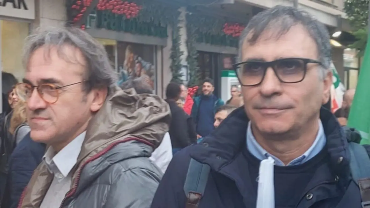 Minacce di morte ad Angelo Bonelli, Campana:\u00A0«Non è un episodio isolato,\u00A0ma non zittiranno le idee con la violenza»\n