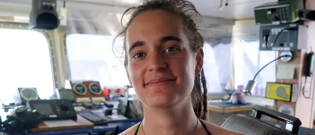 SeaWatch, ministeri condannati a 76mila euro per il blocco della nave. Meloni: «Senza parole»\n