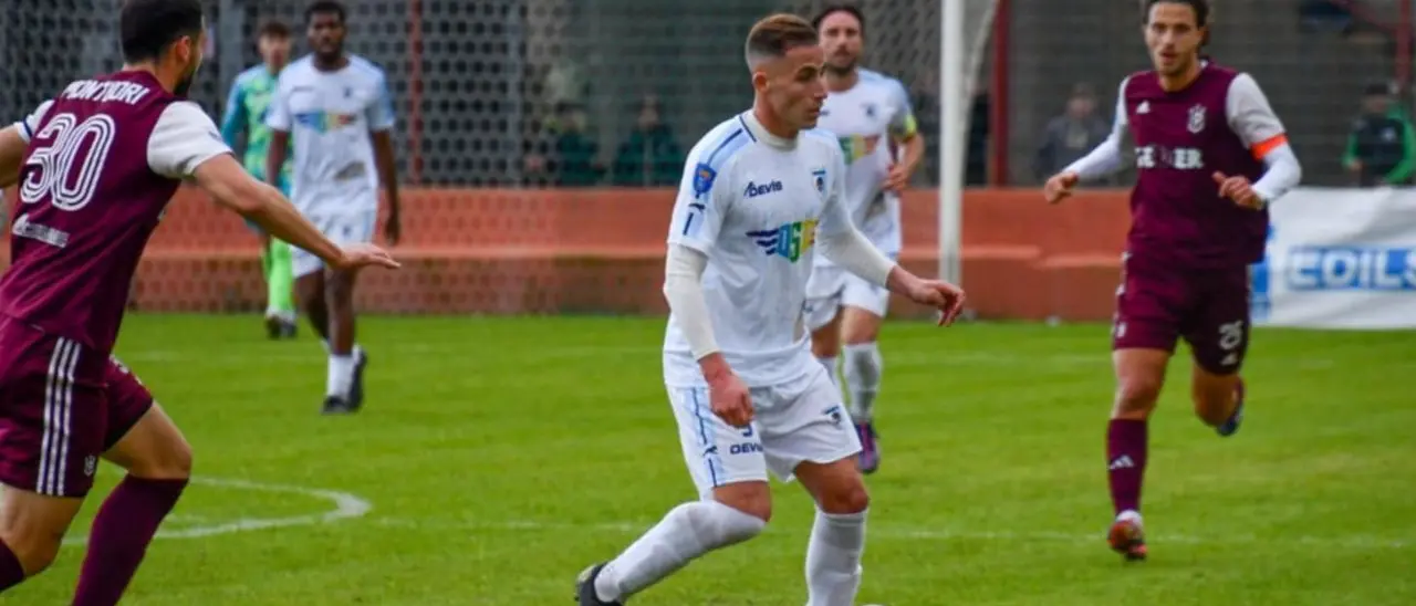 Eccellenza, lo Stilomonasterace sorprende ancora. Dorato: «Eravamo partiti per la salvezza, adesso siamo terzi e con un bel calcio»\n