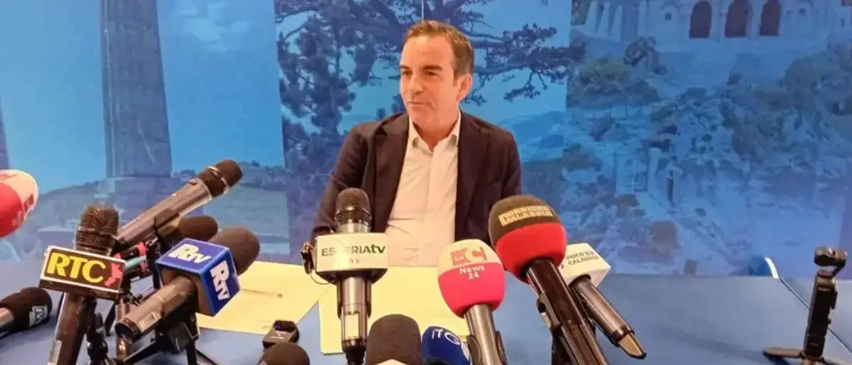 Rimborsi sospetti per l’auto blu, Occhiuto indagato\u00A0a Roma: gli atti trasferiti dalla Procura di Catanzaro\n