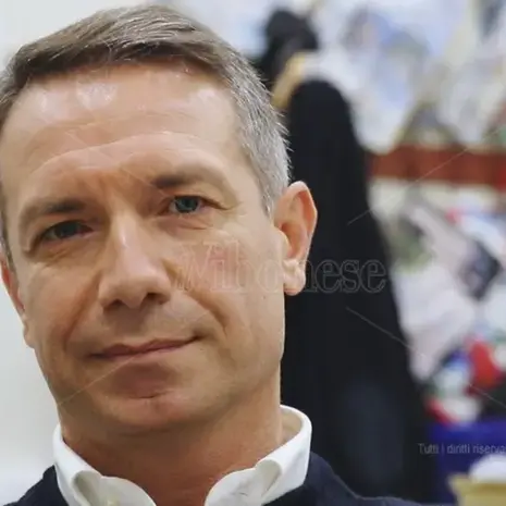 Vibo saluta il procuratore Falvo: «È stato un punto di riferimento, ha rafforzato la fiducia delle persone nelle istituzioni»\n