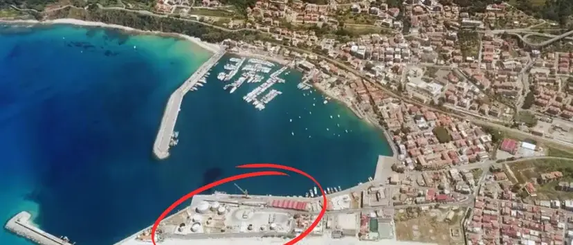 Serbatoi Meridionale Petroli a Vibo Marina, l’alert di Italia Nostra: «C’è tempo solo fino al 21 febbraio per opporsi»\n