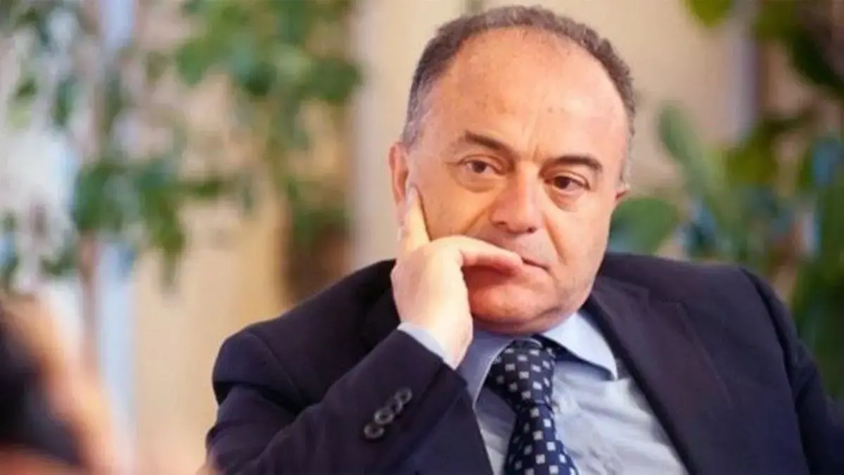 <p>«Gratteri <span style=\"color:hsl(0, 75%, 60%);\">è ancora vivo?</span> È peggio di Falcone e Borsellino»: l'odio della 'ndrangheta nell'intercettazione della Dda</p>