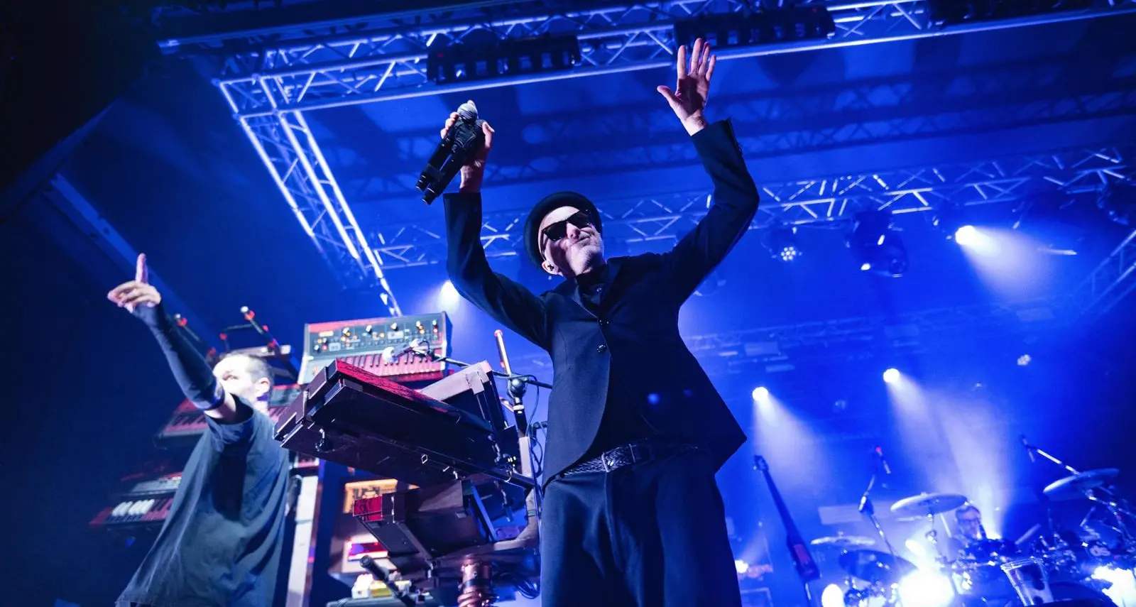 <p><span style=\"color:hsl(0, 75%, 60%);\">Subsonica</span>, al via il tour “Terre Rare 96-26”: tappa anche a Camigliatello il 1° agosto</p>