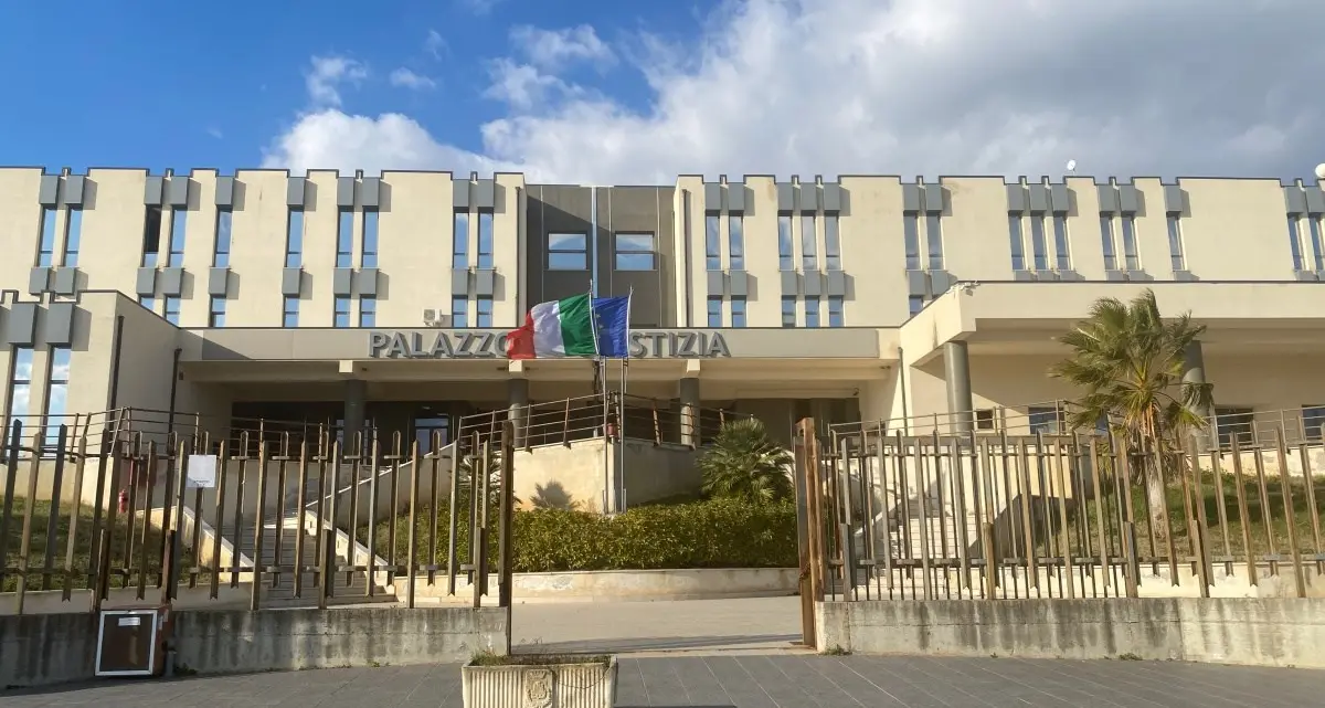 Castrovillari, costrinse l’ex compagna a subire rapporto intimi con consensuali: condannato per violenza sessuale\n