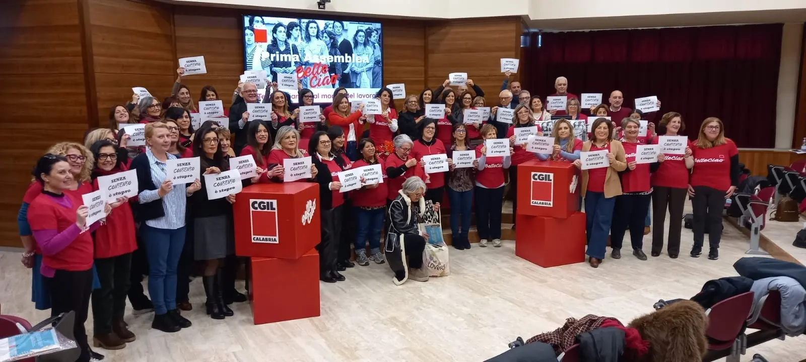 Le donne lavoratrici si raccontano a Lamezia Terme, Belle Ciao la prima assemblea della Cgil\n