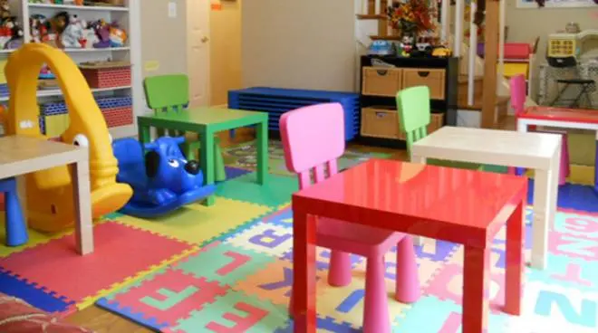 A Jonadi al via la realizzazione del nuovo asilo nido da 800mila euro, il sindaco: «Aiuterà a riqualificare l’intera area»\n