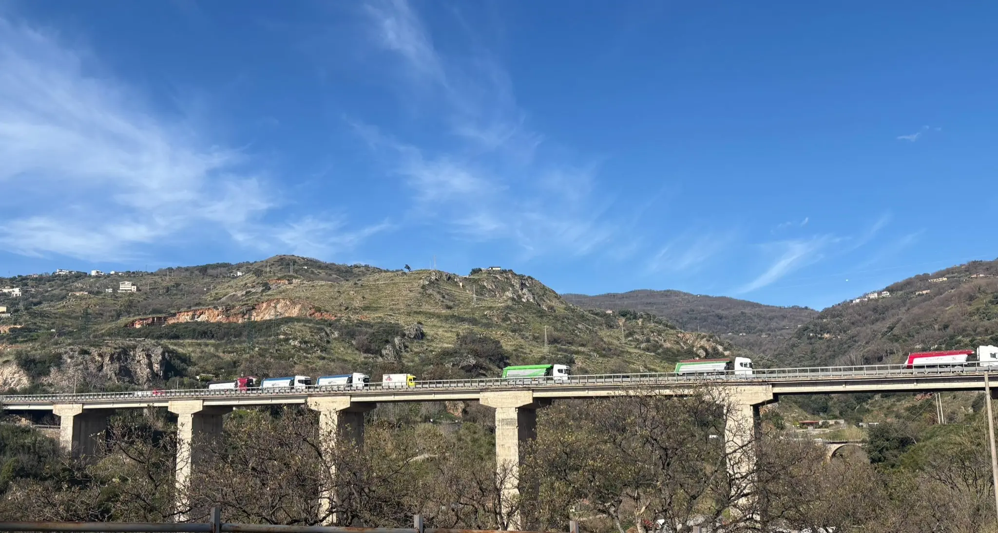 Ancora disagi a Cetraro: galleria\u00A0La Testa\u00A0nuovamente invasa da fango e detriti\n