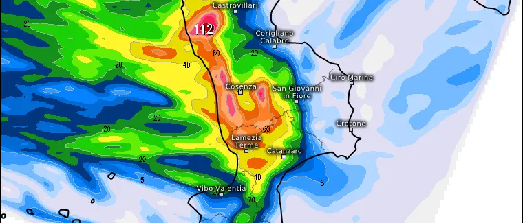 Nuovo ciclone sulla Calabria, arriva Pedro: piogge forti e vento fino a 80 km/h\n