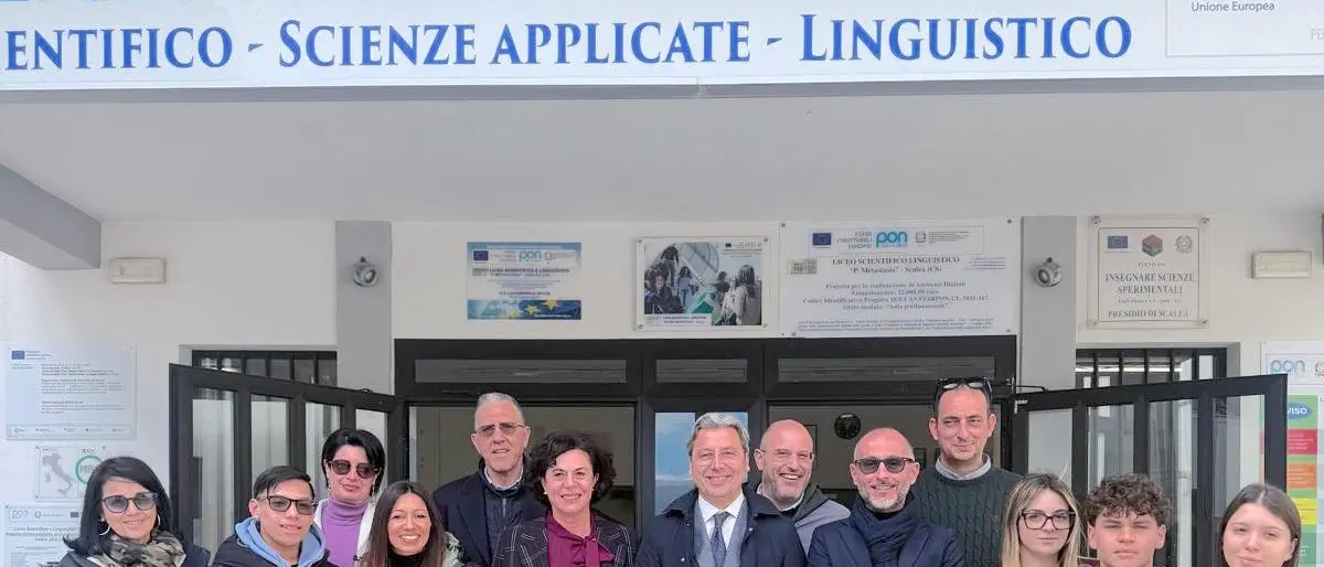 Scalea, sopralluogo al Metastasio: studenti segnalano criticità