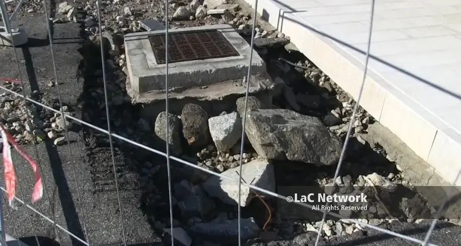 <p>Vibo Marina, nel quartiere Pennello lavori fermi. E intanto le mareggiate devastano il nuovo lungomare da 856mila euro</p>