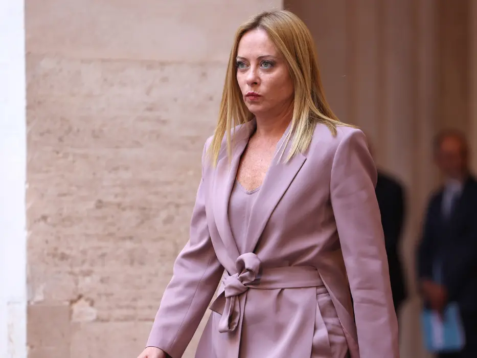 Referendum giustizia, Meloni prova a disinnescare il voto-plebiscito: «Non si vota sul governo». E benedice Mattarella: «Giuste le sue parole»