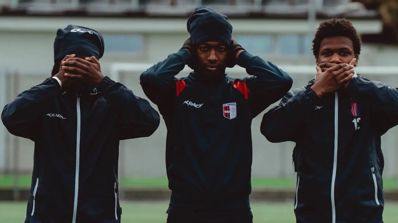 \"Non vedo, non sento, non parlo\": la squadra della Vibonese tenta di estraniarsi in vista della partita con\u00A0la Gelbison che è imperativo battere\n