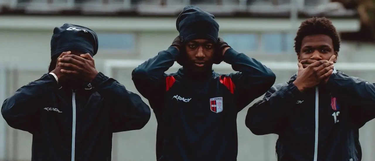 \"Non vedo, non sento, non parlo\": la squadra della Vibonese tenta di estraniarsi in vista della partita con\u00A0la Gelbison che è imperativo battere\n