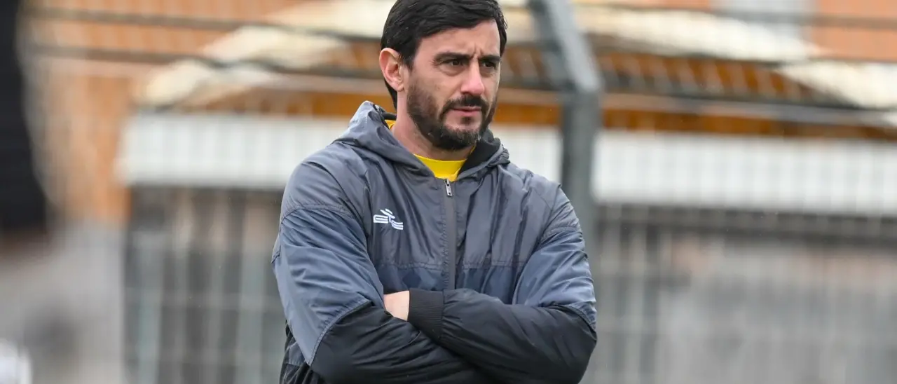 Us Catanzaro, esame a Chiavari\u00A0con\u00A0l’Entella dopo 3\u00A0vittorie.\u00A0Aquilani: «Campo sintetico insidioso ma\u00A0non cerchiamo alibi»\n