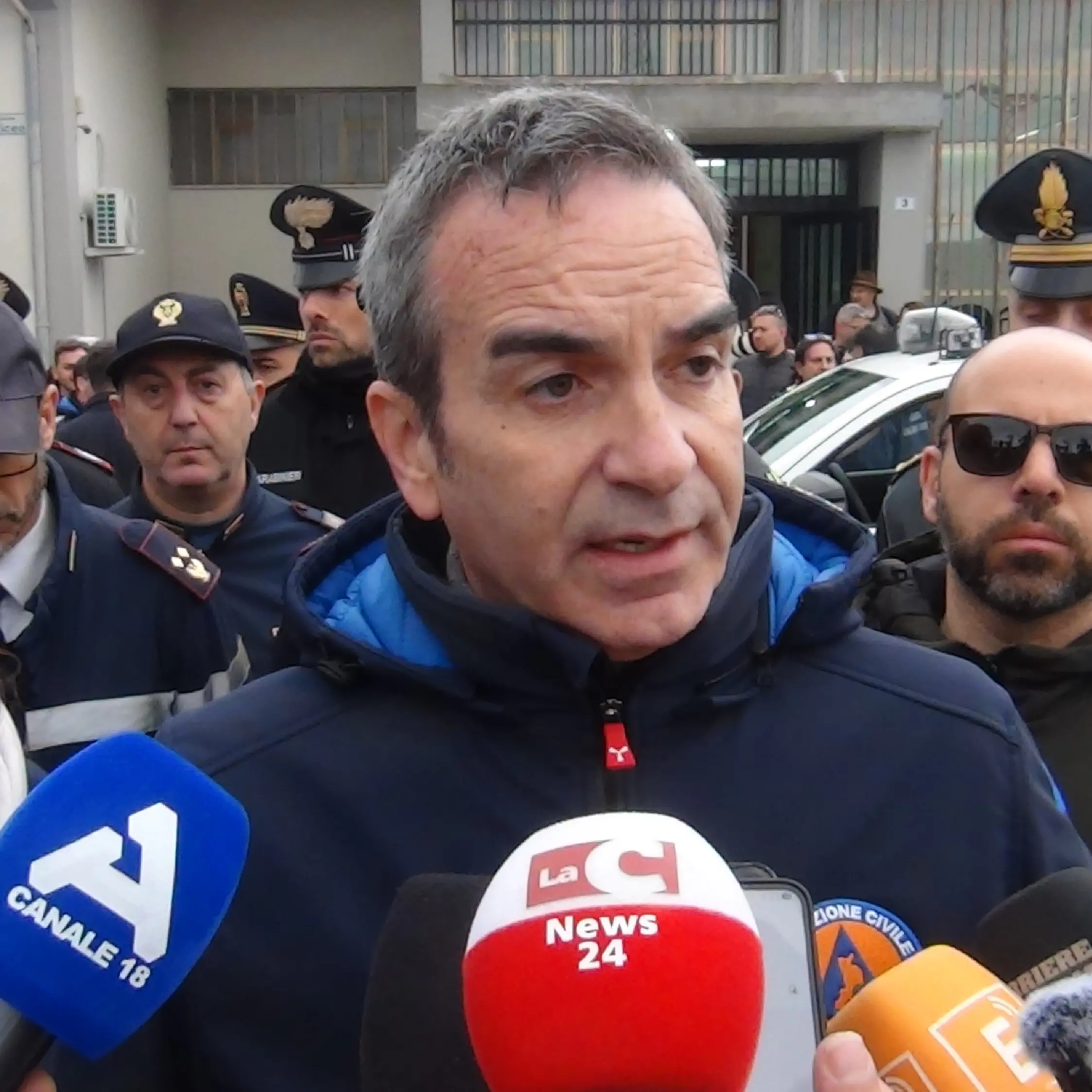 <p>Disastro a Sibari, per Occhiuto <span style=\"color:hsl(0, 75%, 60%);\">il nemico è la burocrazia</span>: «Ora ristori rapidi e leggi più semplici»</p>