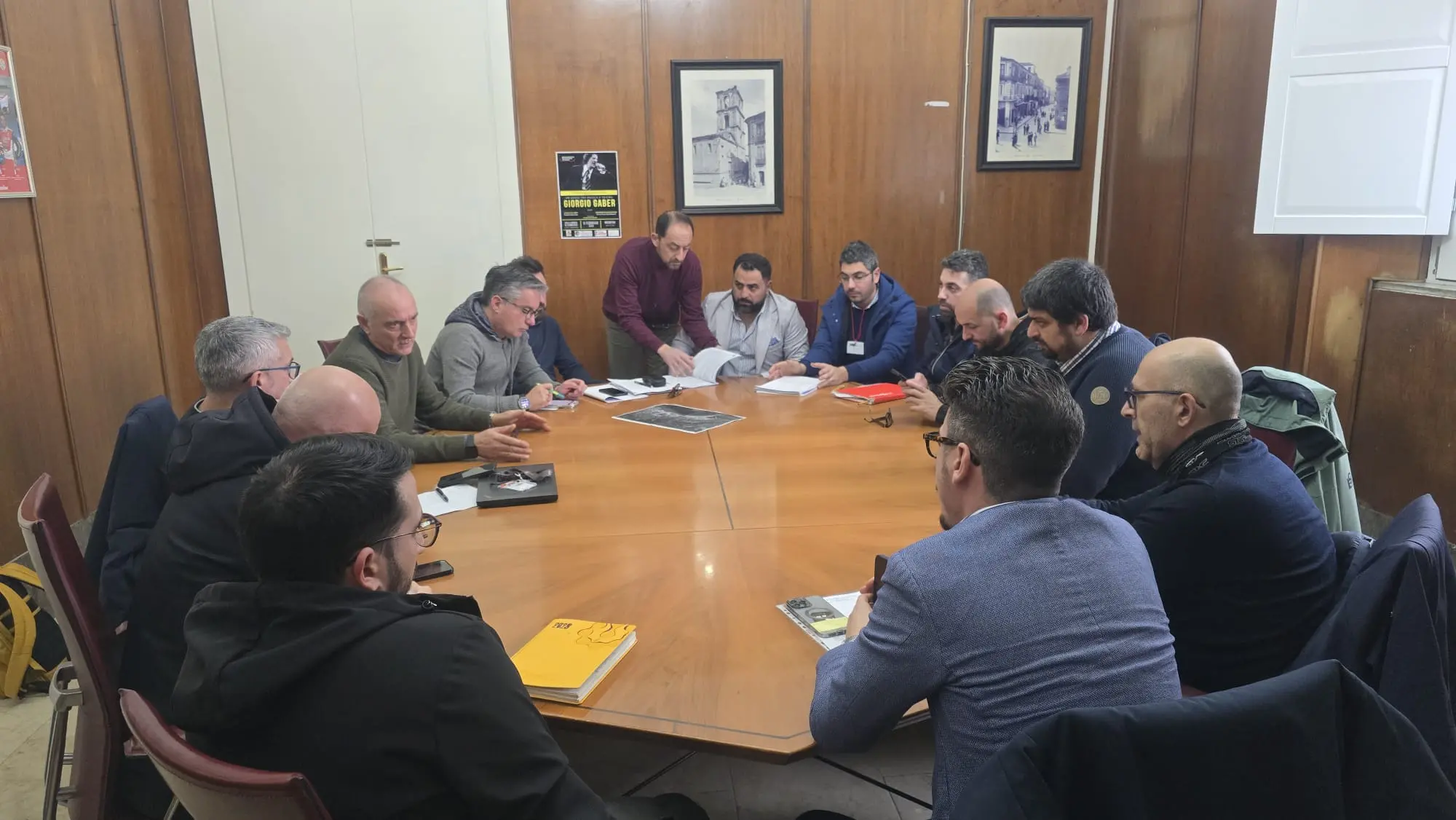 Lavori a Vibo, l’ultimatum di\u00A0Colelli alle ditte impegnate in città: «Ripristinate correttamente le strade o sospendiamo le autorizzazioni»\u00A0\n