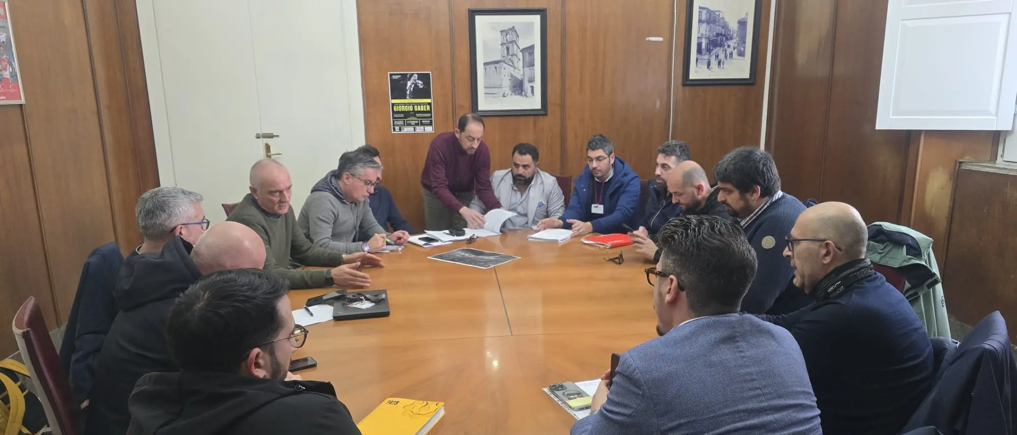 Lavori a Vibo, l’ultimatum di\u00A0Colelli alle ditte impegnate in città: «Ripristinate correttamente le strade o sospendiamo le autorizzazioni»\u00A0\n