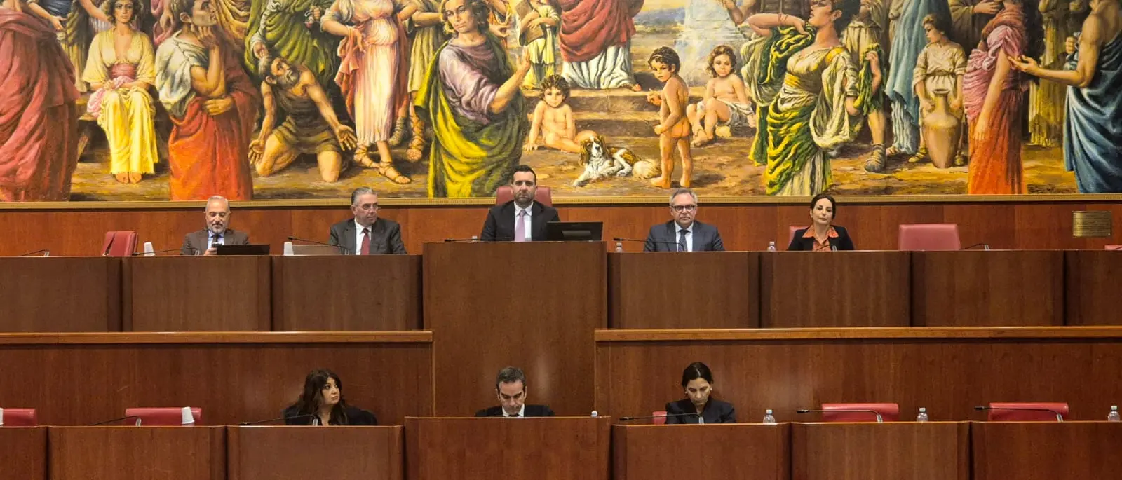 Il presidente Cirillo convoca il Consiglio regionale per il 24 febbraio: in Aula Piano faunistico venatorio e mozioni su 118 e Alzheimer\n