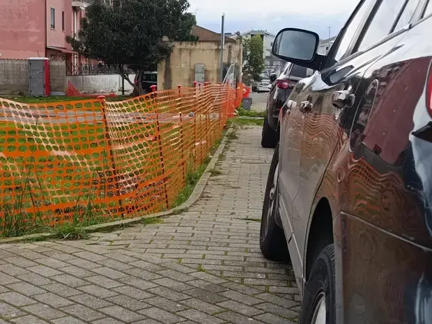 Moderata Durant, parcheggi ridotti per la nuova zona picnic. Il Comune di Vibo rassicura dopo le proteste: «Ci sarà un’area dedicata»
