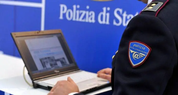 Catanzaro, resta ai domiciliari l’ispettore accusato di fare “spiate” per Paoletti in cambio dell’assunzione di un cugino