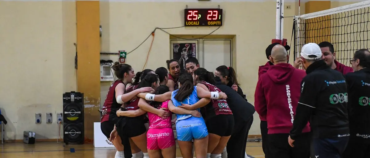 Puliservice volley Reggio\u00A0conquista il passaggio del turno e l’accesso alle Finals regionali\n