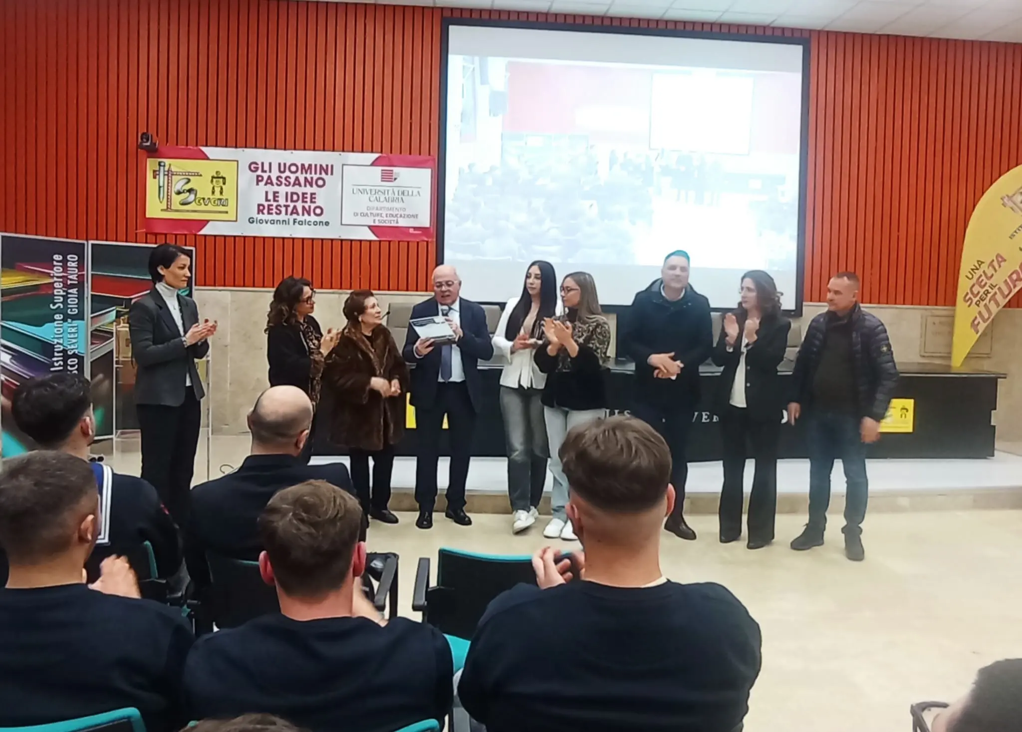 La famiglia del professor Pettinato