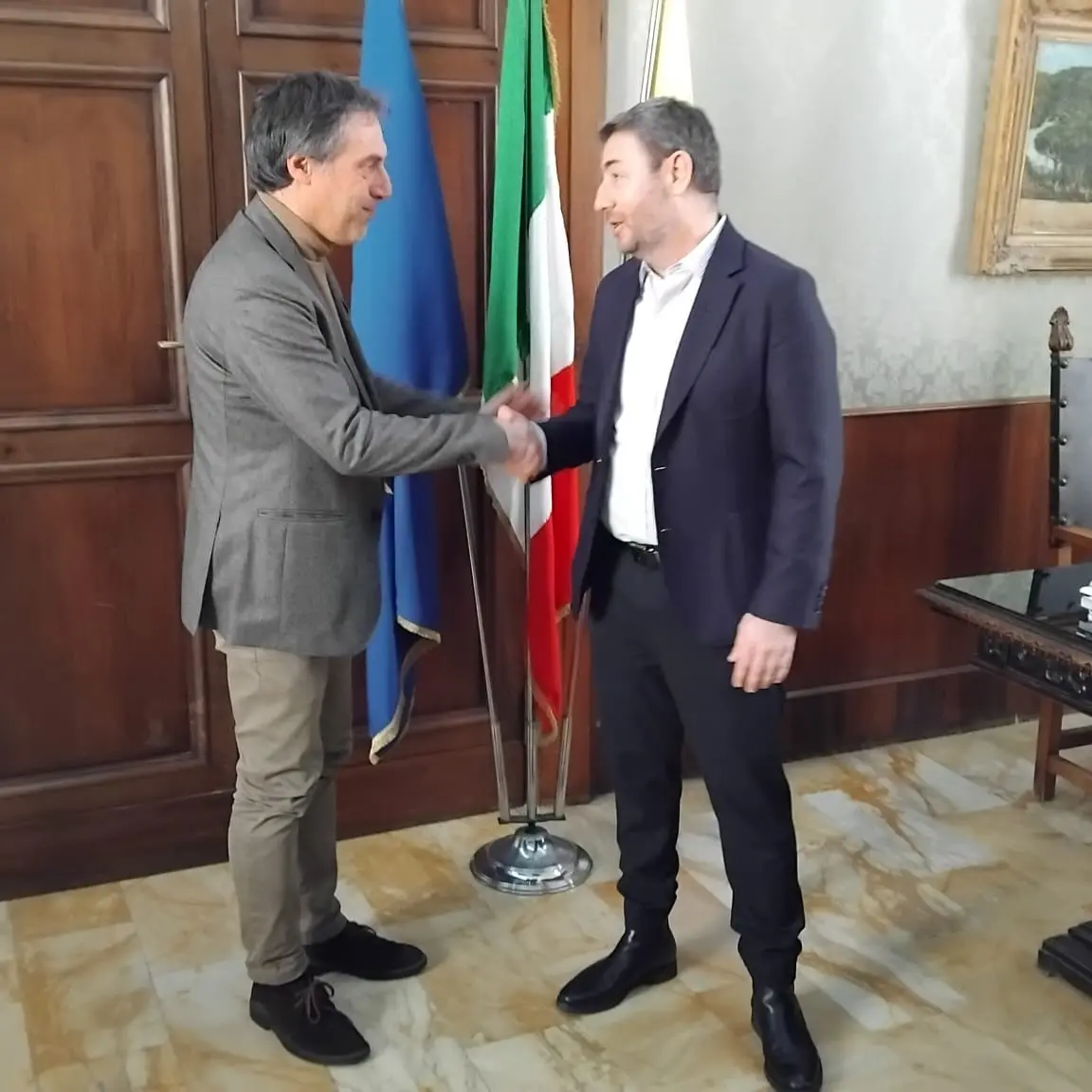 Palazzo De Nobili, il sindaco Fiorita riceve\u00A0il presidente del partito greco “Pasok”\u00A0Nikos Androulakis\n