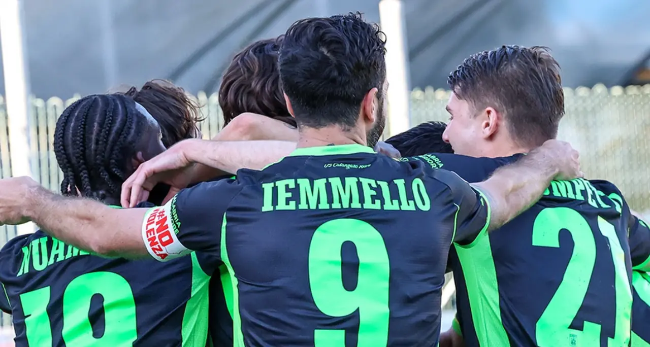 Poker per il Catanzaro, le Aquile battono a Chiavari l’Entella mettendo in fila la quarta vittoria: finale 1-3\n