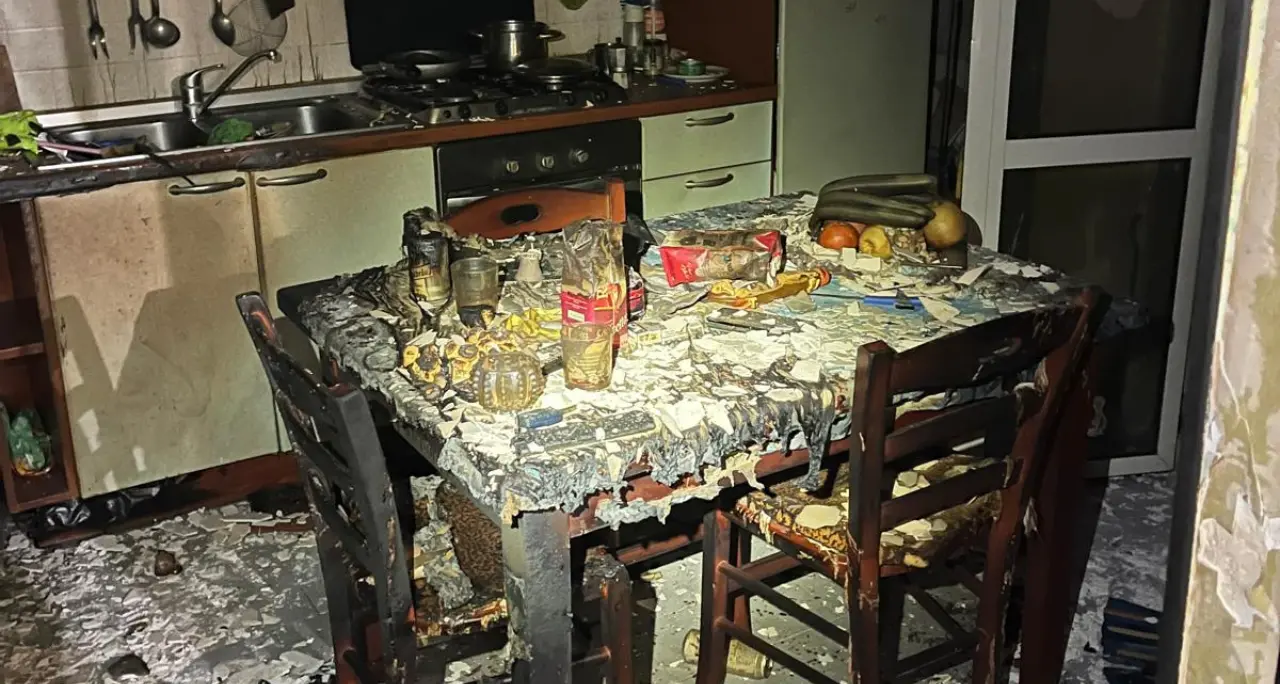 Catanzaro, incendio in un’abitazione nelle case popolari di viale Isonzo: ustionato il proprietario\n