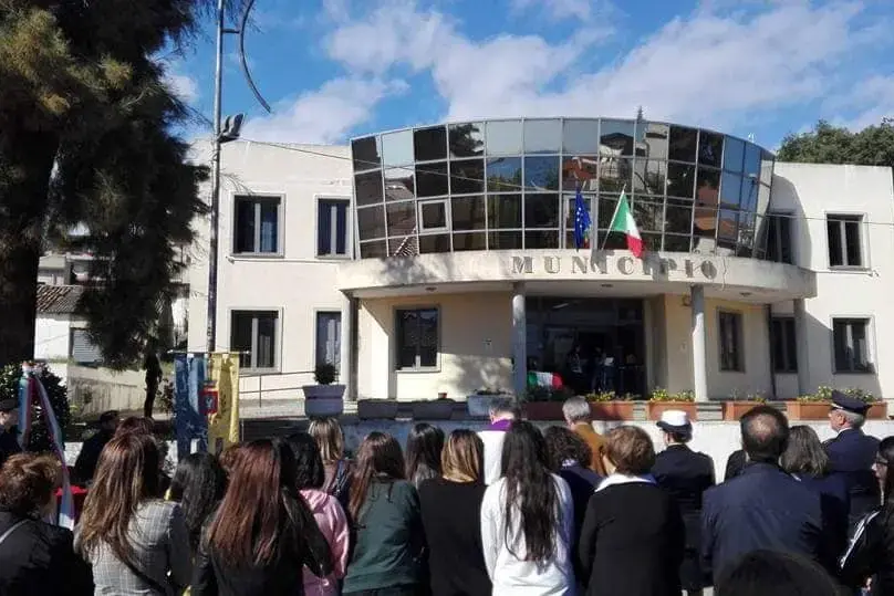 Brancaleone, la maggioranza chiede al sindaco Garoffolo di ritirare le dimissioni: «Resta fino a fine mandato»\n