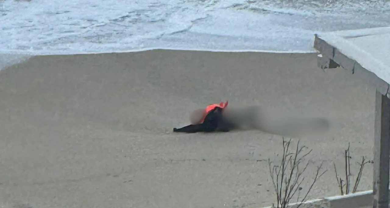 «I morti in mare ci chiedono conto, aprite corridoi umanitari sicuri per chi fugge»: l’appello dei vescovi calabresi\n