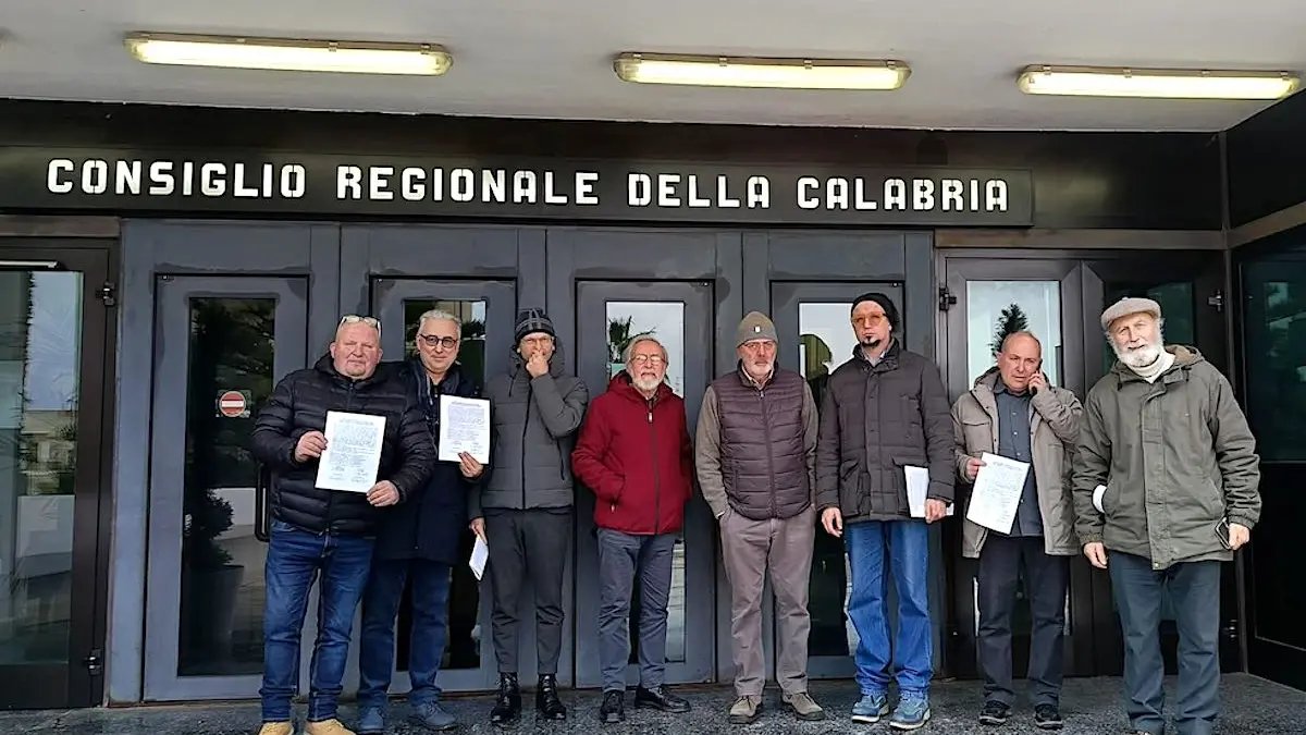 San Giovanni in Fiore, “Curare sul posto”: incontro e firme per salvare gli ospedali di montagna\n