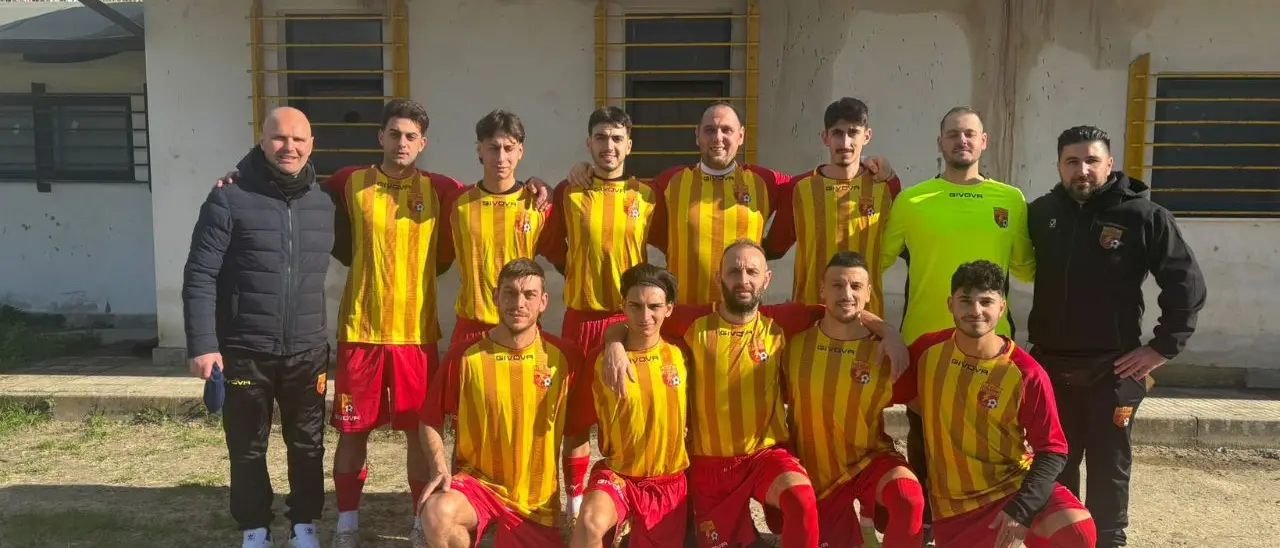 Terza Categoria, la Fulmine Sorianello si riprende la vetta in solitaria. Tennistico 6-2 per Serra San Bruno ai danni del Cessaniti\n