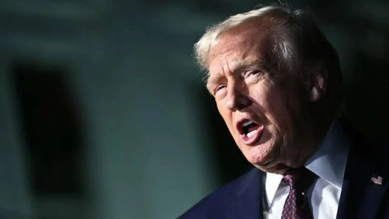 Dazi, Trump annuncia tariffe al 15% per tutti. L’Europa: «Chiarezza e rispetto per gli impegni assunti»\n