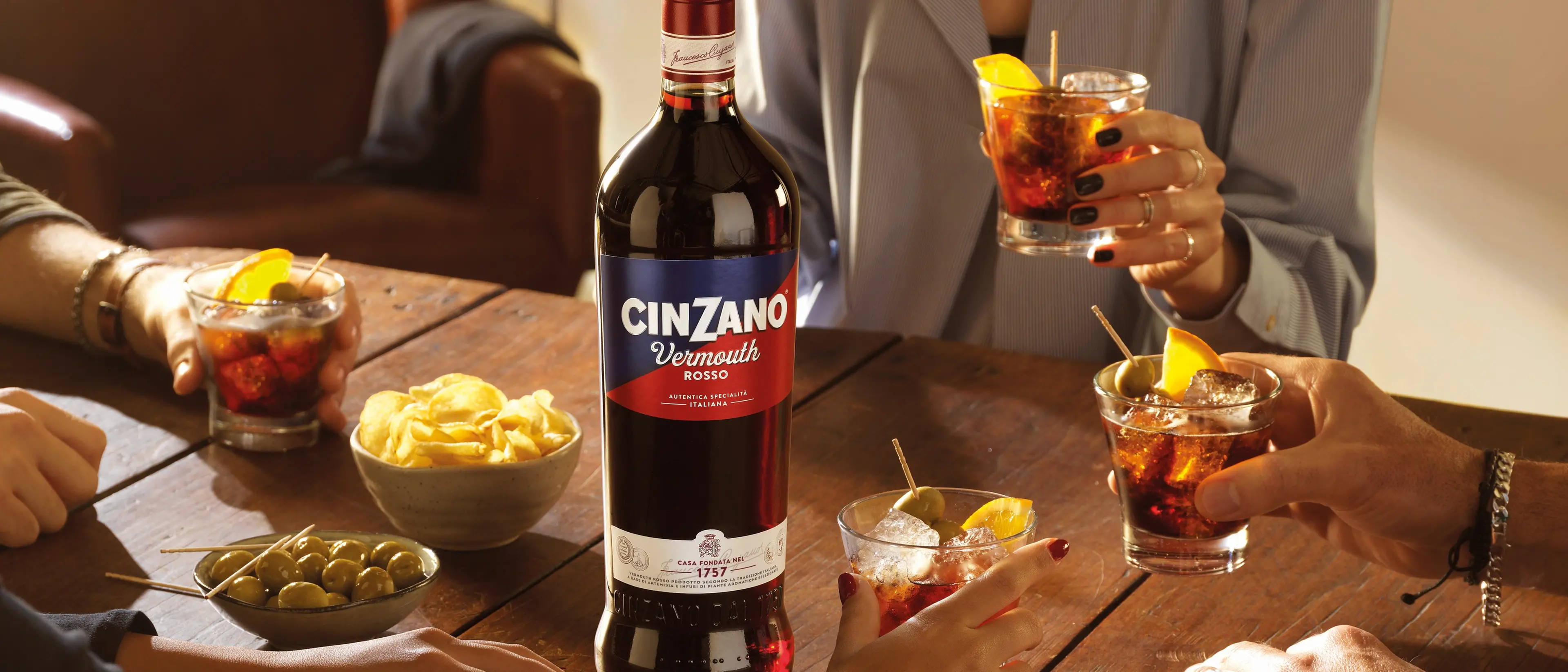 Cinzano al Salone del vermouth di Torino per la prima volta come parte di Gruppo Caffo 1915\n