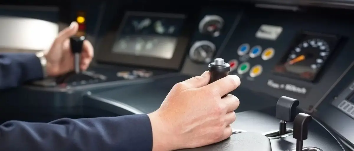 Capotreno di Trenitalia sanzionato per attività sindacale in Calabria, interrogazione di Avs in Parlamento\n