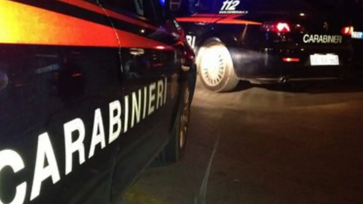 L\\'operazione scattata all\\'alba di oggi ha visto l\\'impiego di 400 militari in tutta Italia