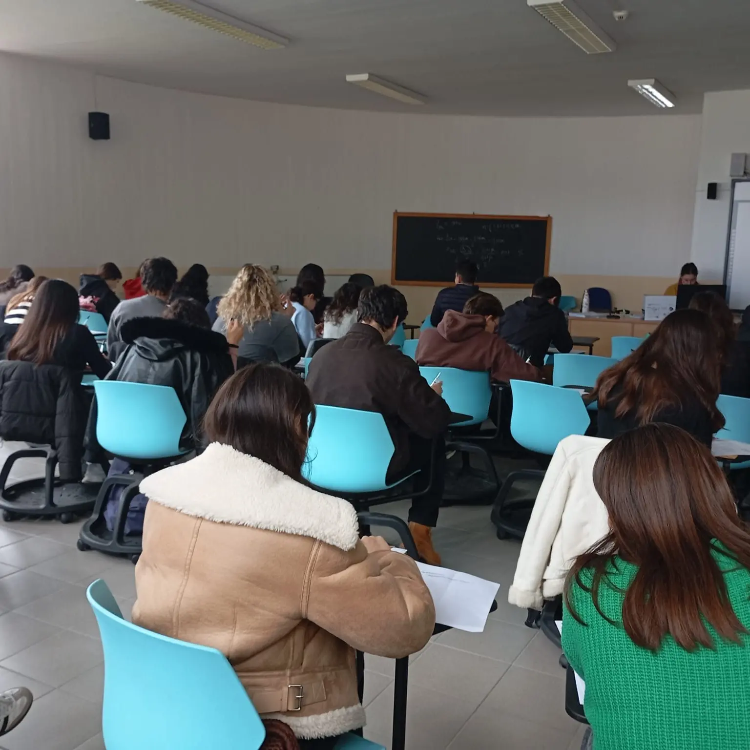 Studenti del Polo Liceale di Locri alle regionali dei Campionati di Filosofia 2025/2026\n