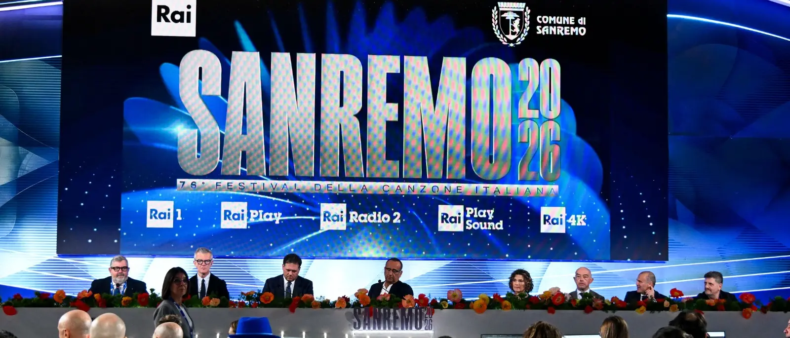 Prove generali a Sanremo: tra tormentoni studiati e confessioni intime c’è già chi corre per il podio\n