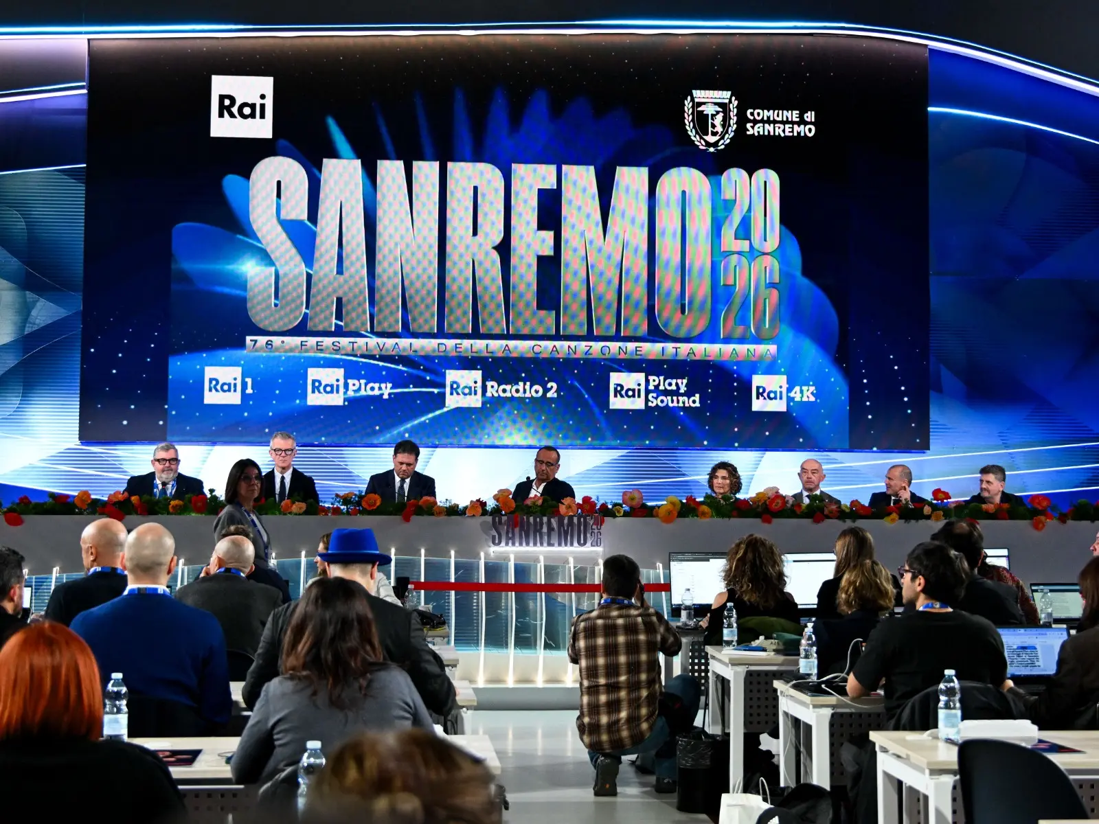 Prove generali a Sanremo: tra tormentoni studiati e confessioni intime c’è già chi corre per il podio