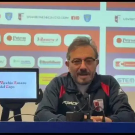 <p>Capodicasa e la Vibonese possono già separarsi: tre piste per il sostituto, non torna Esposito</p>