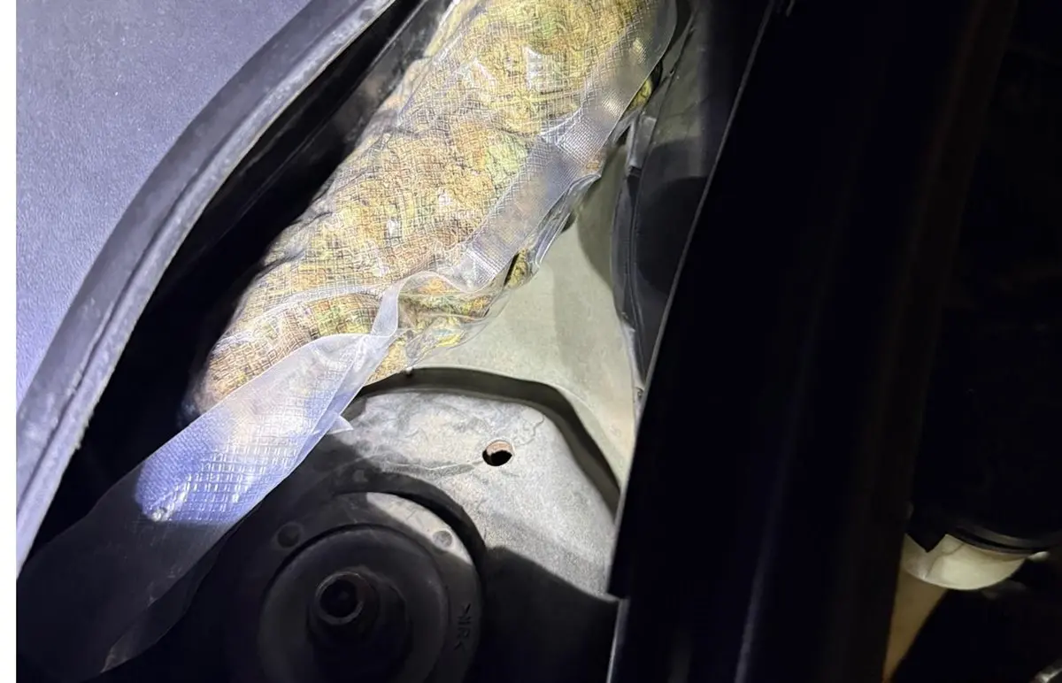 Area di servizio di Villa,\u00A0trasportava cocaina e marijuana in macchina: arrestato dalla polizia\u00A0\n